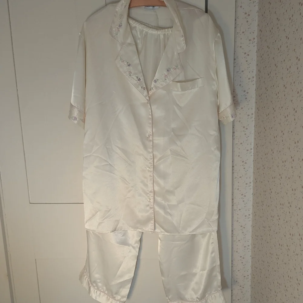 Entienne size medium